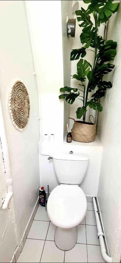 Cosy Studio Saint-Lazare Apartamento Paris Exterior foto